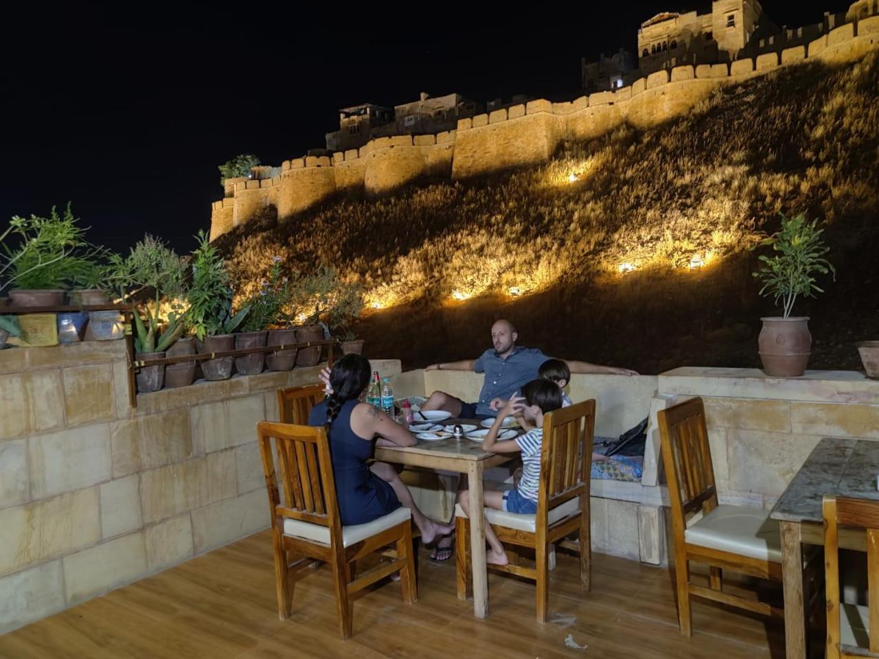 Hotel Jaswant Palace Jaisalmer Ngoại thất bức ảnh